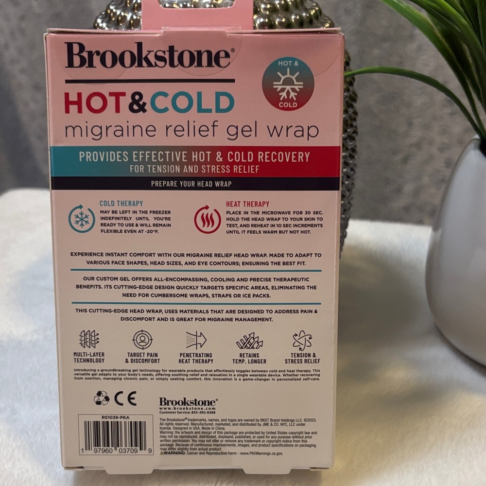 Brookstone Pink Migraine Relief Gel Wrap - Picture 2 of 3